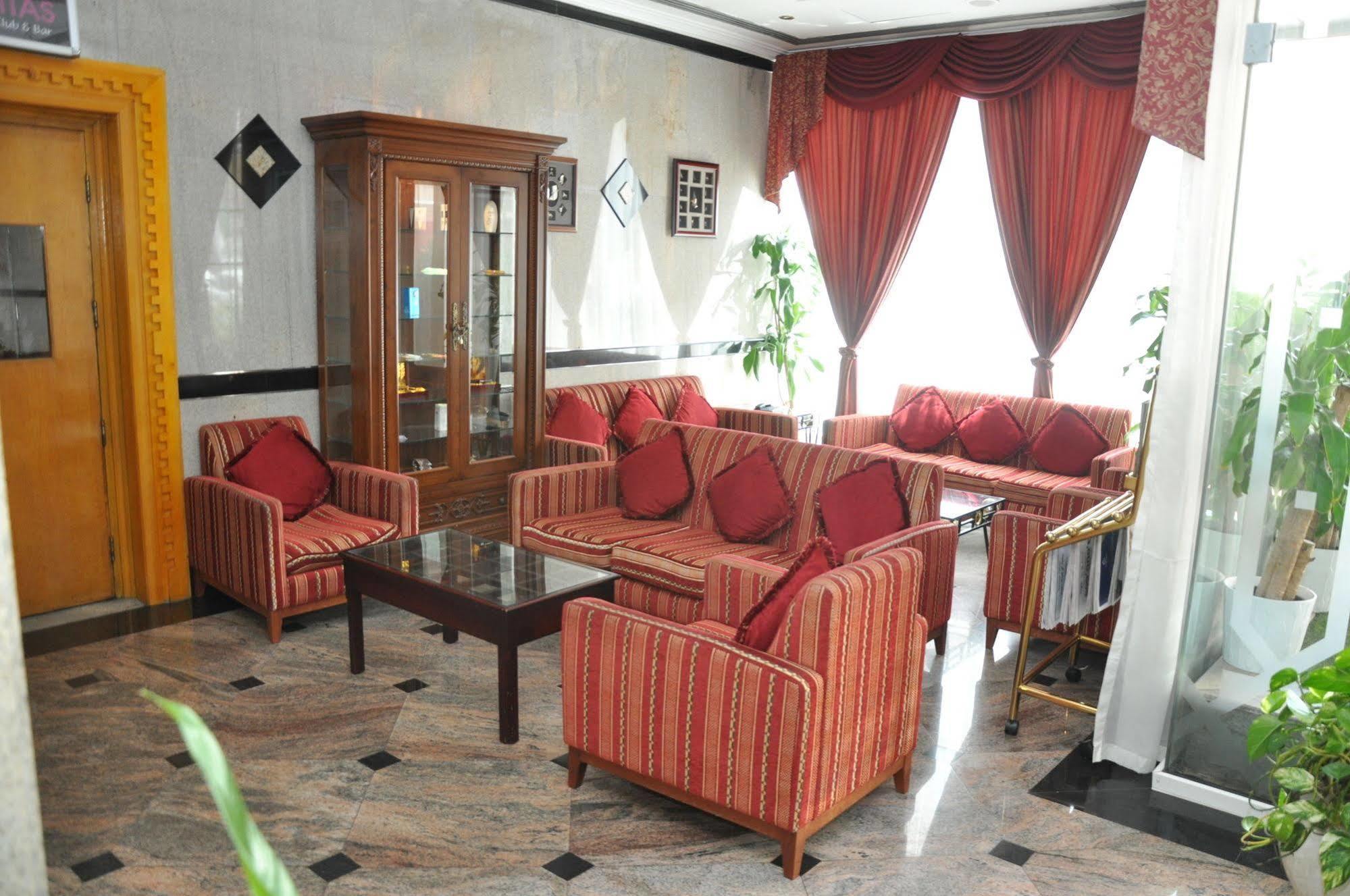 Oyo 297 California Hotel Dubai Exterior foto