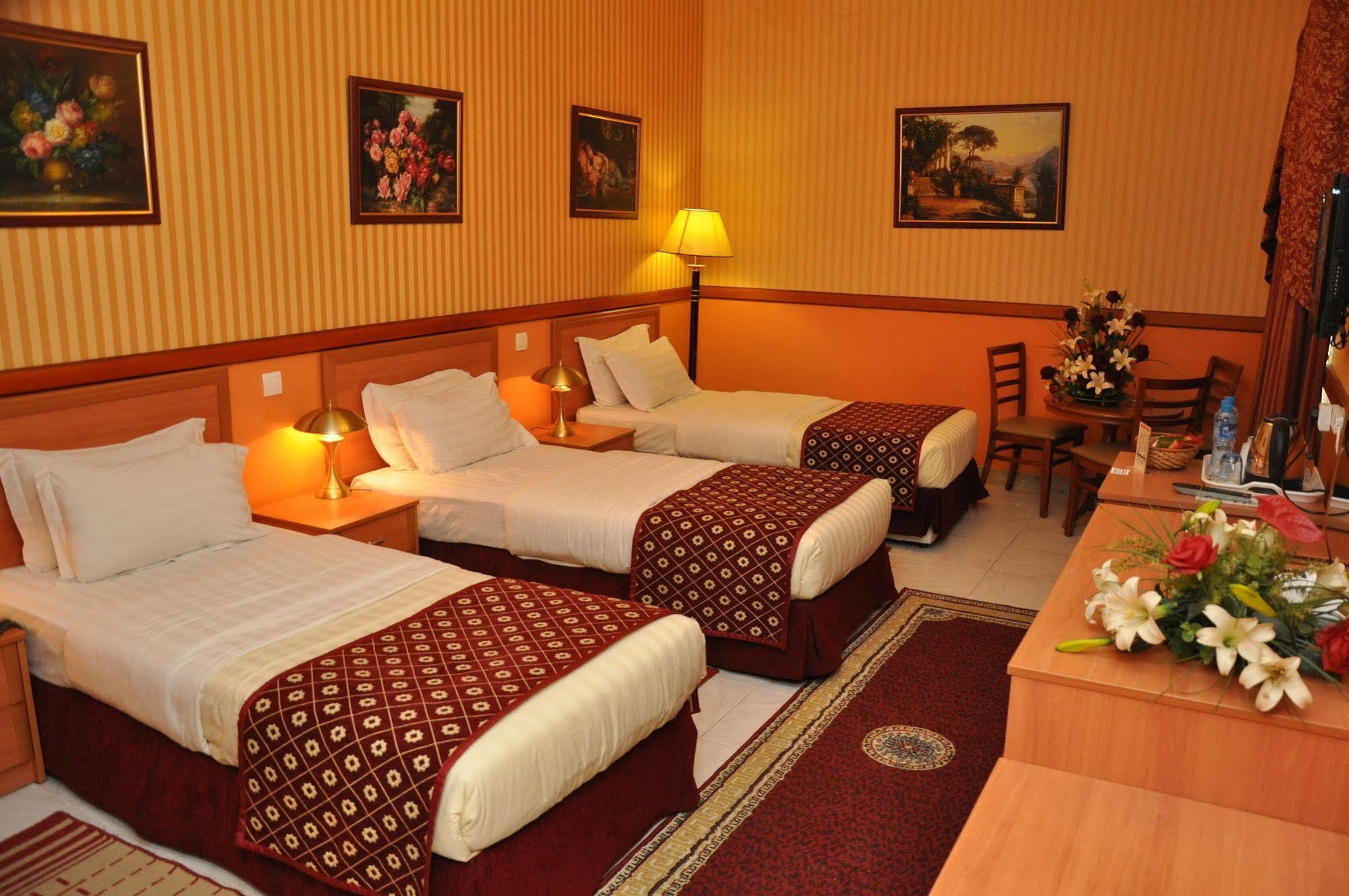 Oyo 297 California Hotel Dubai Exterior foto