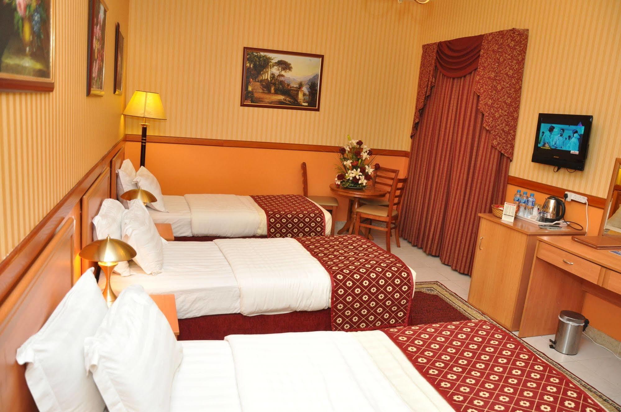 Oyo 297 California Hotel Dubai Exterior foto